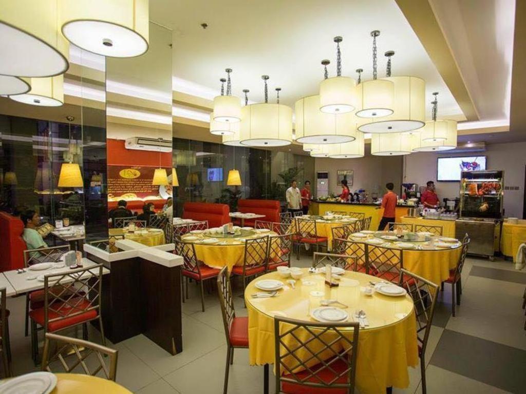 Isabela Zen Hotel & Restaurant Corporation City of Santiago Exterior foto